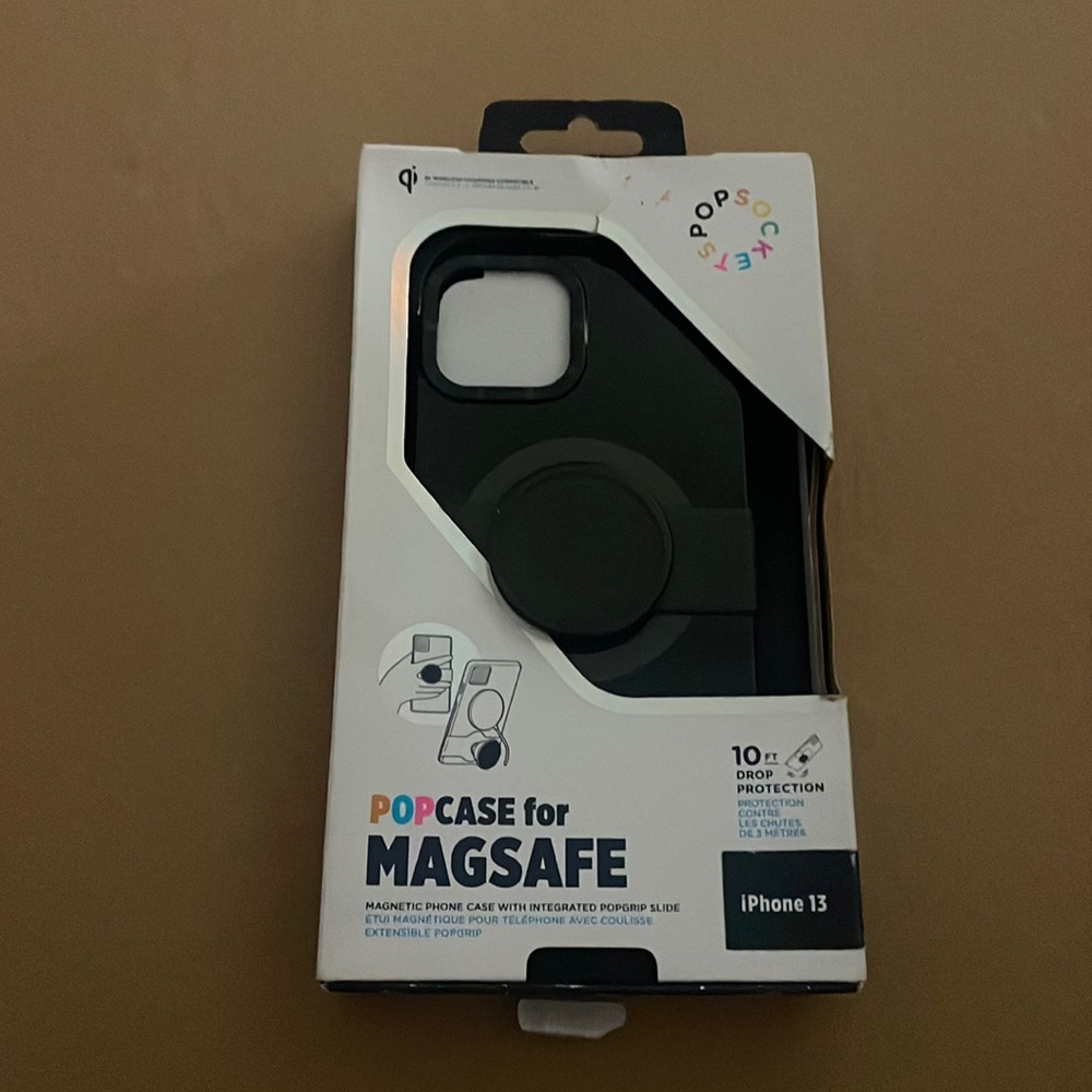 Popcase I phone 13 case color black brand new